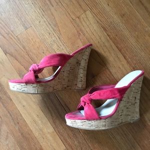 Colin Stuart wedges from Victoria’s Secret